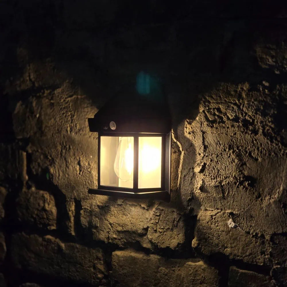 Lampe Solaire LED Avec Capteur De Mouvement